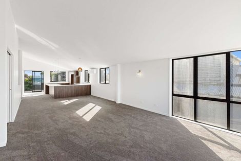 Photo of property in 85a Marine Parade, North New Brighton, Christchurch, 8083