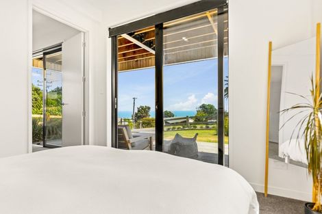 Photo of property in 11 Edwin Mitchelson Road, Muriwai, Waimauku, 0881
