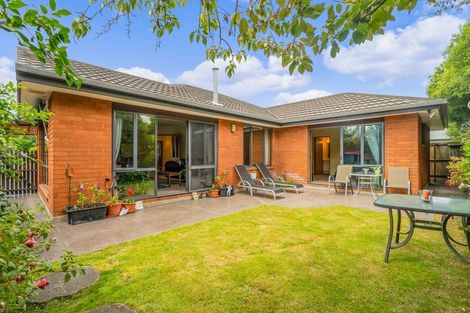 Photo of property in 82 Middleton Road, Upper Riccarton, Christchurch, 8041
