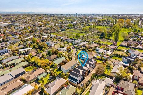 Photo of property in 4/28 Deloraine Street, Somerfield, Christchurch, 8024