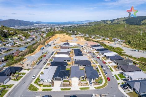 Photo of property in 8 Kairaumati Crescent, Kelson, 5010