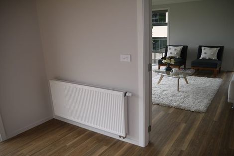 Photo of property in 25 Grumman Lane, Newlands, Wellington, 6037