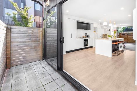 Photo of property in 11/182u London Street, Hamilton Central, Hamilton, 3204
