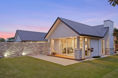 Photo of property in 97d Englefield Road, Northwood, Christchurch, 8051