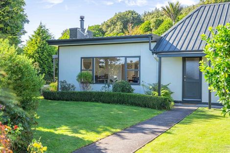 Photo of property in 43 Te Horo Hautere Cross Road, Te Horo, Otaki, 5582