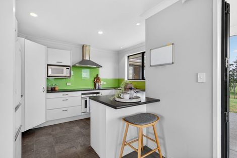 Photo of property in 667 Pahi Road, Pahi, Paparoa, 0571