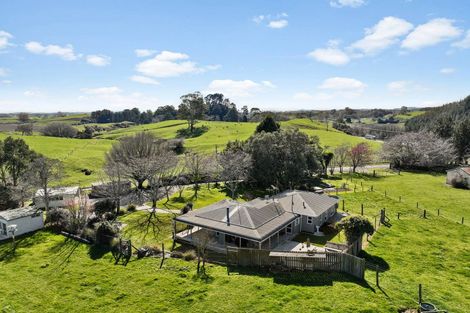 Photo of property in 11 Tamatea Road, Tokoroa, 3491