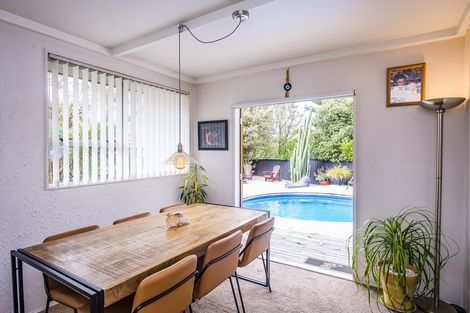 Photo of property in 10 Michael Road, Paraparaumu Beach, Paraparaumu, 5032