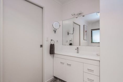 Photo of property in 285unit Vaughan Road, Owhata, Rotorua, 3010