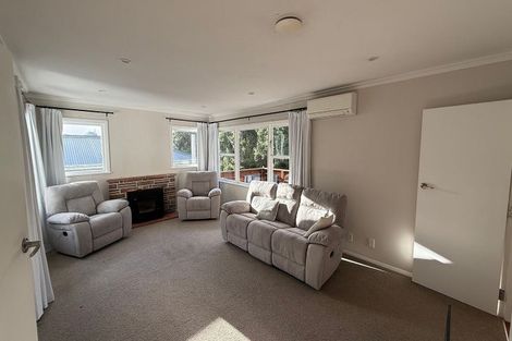 Photo of property in 60 Chester Road, Tawa, Wellington, 5028