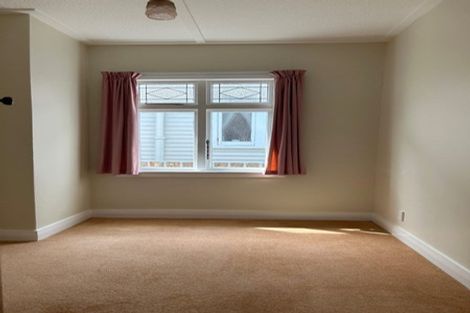 Photo of property in 12 Ellesmere Avenue, Miramar, Wellington, 6022