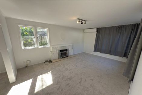 Photo of property in 29 Arrow Road, Forrest Hill, Auckland, 0620