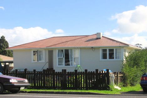 Photo of property in 1/95 Henderson Valley Road, Henderson, Auckland, 0612