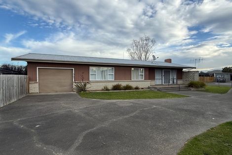 Photo of property in 4 Lerwick Street, Tamatea, Napier, 4112