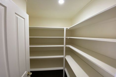 Photo of property in 5 Gretna Green, Browns Bay, Auckland, 0630