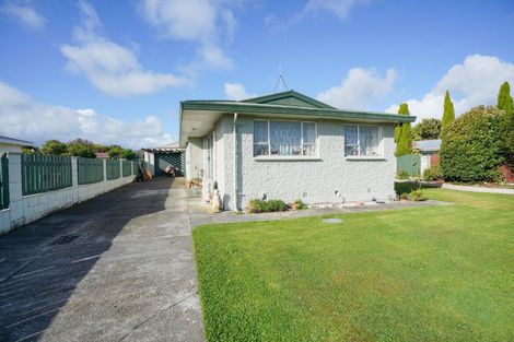 Photo of property in 72 Paisley Street, Kew, Invercargill, 9812