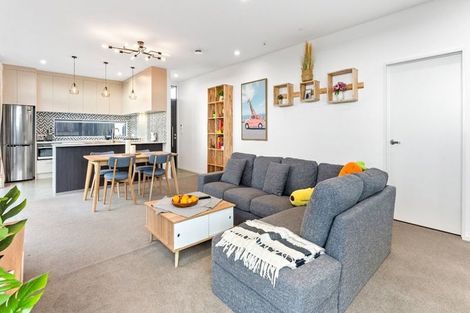 Photo of property in 47 Battalion Drive, Papakura, 2110
