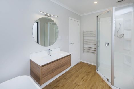 Photo of property in 3 Cynisca Crescent, Wallaceville, Upper Hutt, 5018