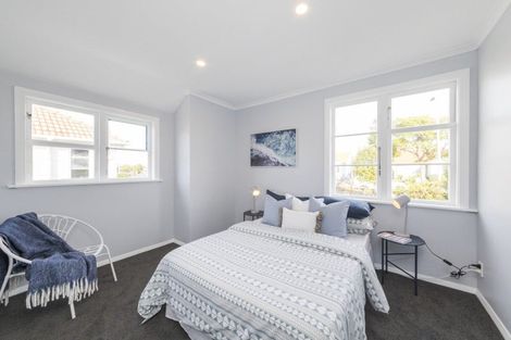 Photo of property in 23 Tweed Street, Roslyn, Palmerston North, 4414