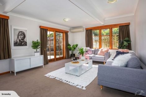 Photo of property in 49u1 Ranui Terrace, Tawa, Wellington, 5028