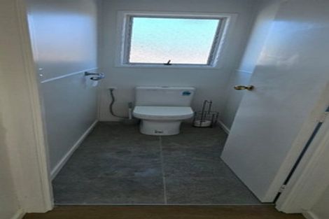 Photo of property in 21 Benton Place, Manurewa, Auckland, 2102