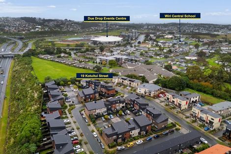 Photo of property in 19 Kotuitui Street, Manukau, Auckland, 2104