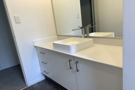 Photo of property in 9r Cherry Way, Bethlehem, Tauranga, 3110