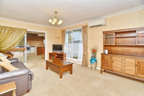 Photo of property in 1 Larkhill Place, Russley, Christchurch, 8042