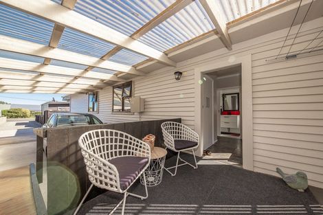 Photo of property in 33 Domett Street, Westport, 7825