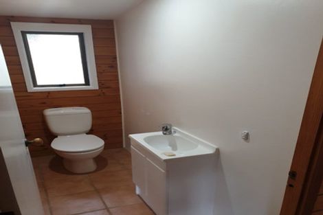 Photo of property in 9 Charles Prevost Drive, The Gardens, Auckland, 2105