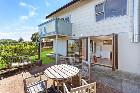 Photo of property in 22 Redwood Drive, Massey, Auckland, 0614