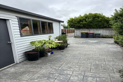 Photo of property in 20 Winters Road, Redwood, Christchurch, 8051