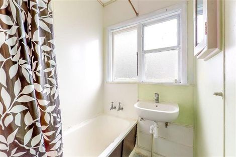 Photo of property in 1/18 Eldon Grove, Taita, Lower Hutt, 5019