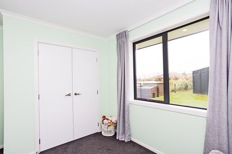 Photo of property in 83 Watt Road, Otatara, Invercargill, 9879