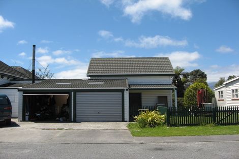 Photo of property in 129 Romilly Street, Westport, 7825