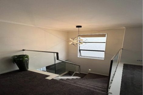 Photo of property in 92 Ksenia Drive, Flat Bush, Auckland, 2019