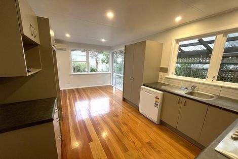 Photo of property in 52 Meremere Street, Wainuiomata, Lower Hutt, 5014