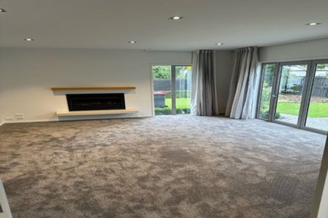 Photo of property in 18 Bryndwr Road, Fendalton, Christchurch, 8052