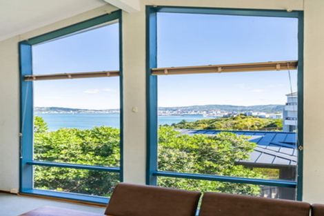 Photo of property in 16 Shalimar Crescent, Khandallah, Wellington, 6035