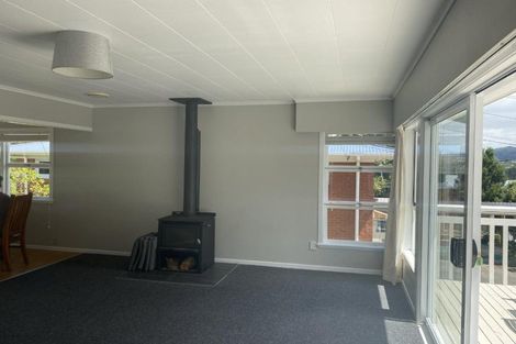 Photo of property in 22 Clotworthy Crescent, Onerahi, Whangarei, 0110