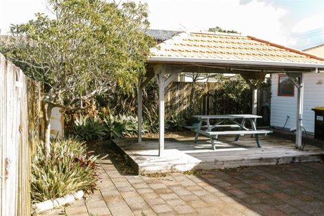 Photo of property in 16 Halligan Road, Whitianga, 3510