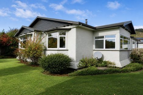 Photo of property in 15 Sinnamon Street, Reefton, 7830