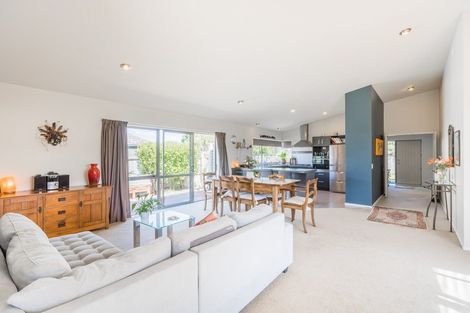 Photo of property in 337 Manly Street, Paraparaumu Beach, Paraparaumu, 5032