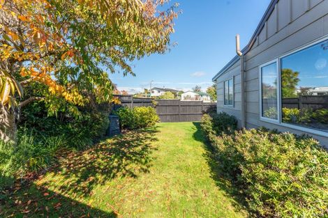 Photo of property in 18 Ward Place, Richmond Heights, Taupo, 3330