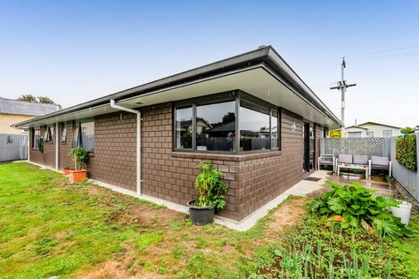 Photo of property in 22 Juliet Street, Stratford, 4332