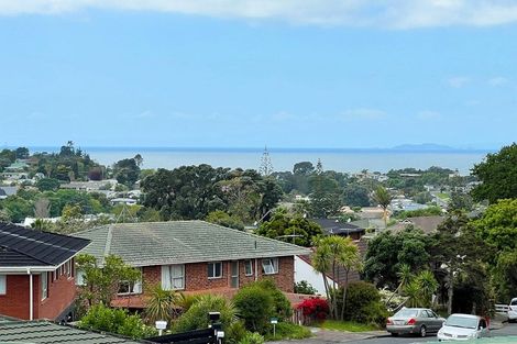 Photo of property in 4a Tower Hill, Stanmore Bay, Whangaparaoa, 0930