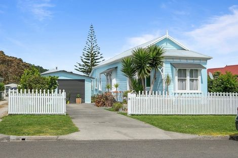 Photo of property in 125 Huxley Road, Outer Kaiti, Gisborne, 4010