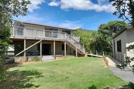 Photo of property in 112 Winslow Place, Matarangi, Whitianga, 3592