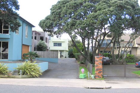 Photo of property in 28 The Parade, Bucklands Beach, Auckland, 2012