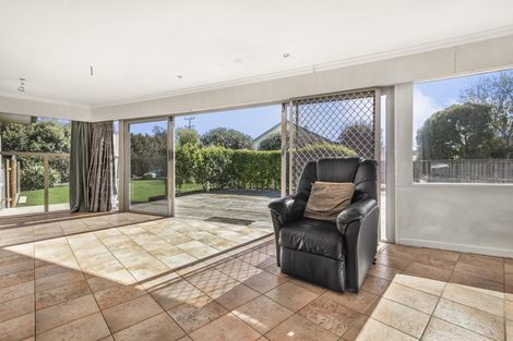 Photo of property in 49 Paerata Road, Pukekohe, 2120